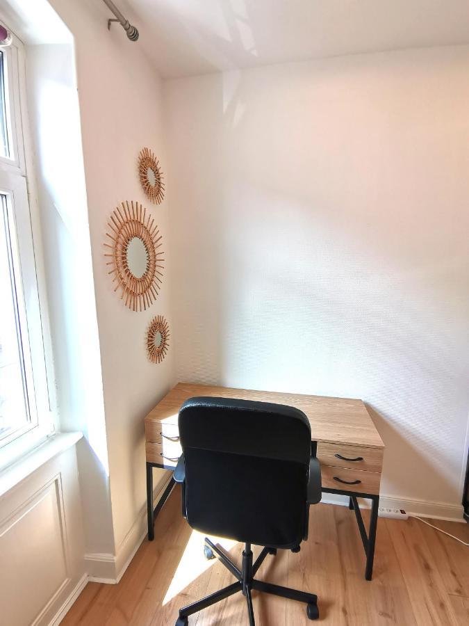 Ferienwohnung Appart Industriel A 5 Min A Pieds De La Gare Mülhausen Exterior foto